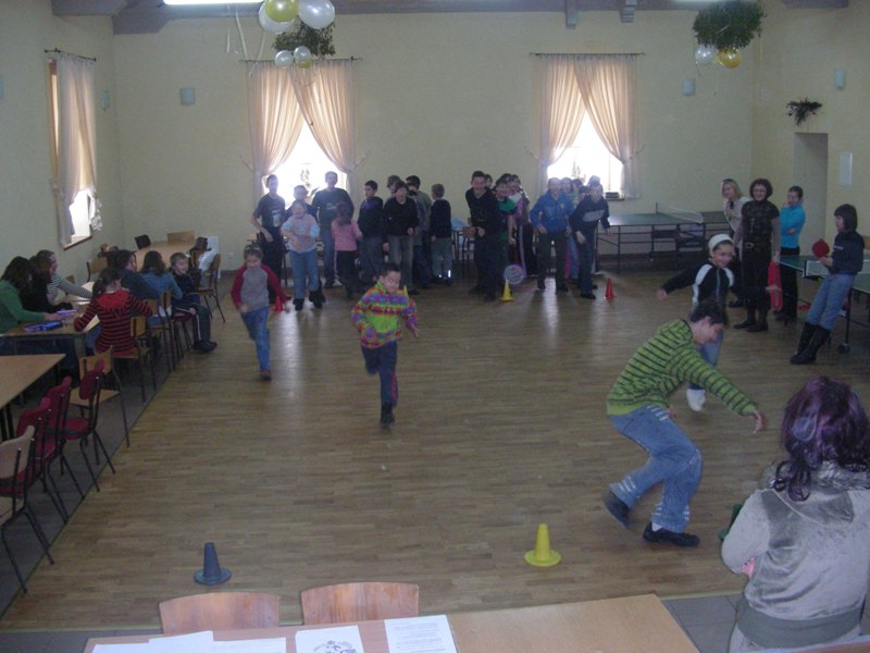 Zabawy ruchowe